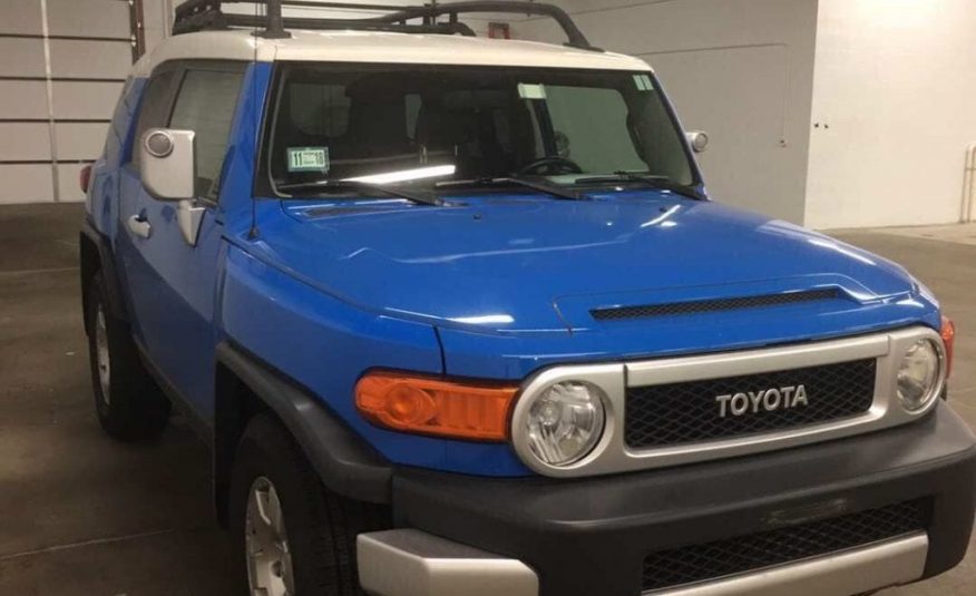 2007 Toyota FJ Cruiser 2WD