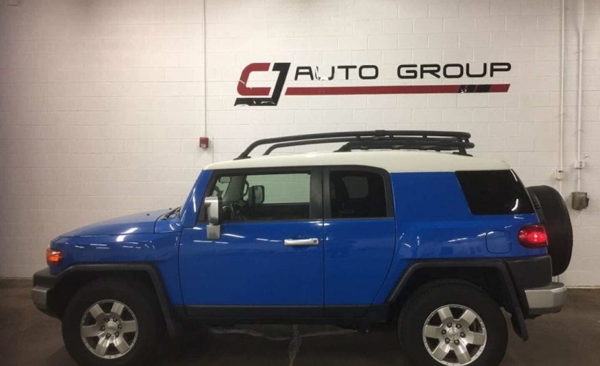 2007 Toyota FJ Cruiser 2WD