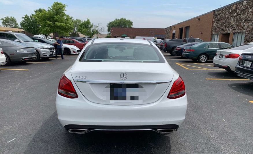 2015 MERCEDES-BENZ C300