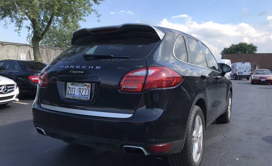 2014 PORSCHE CAYENNE