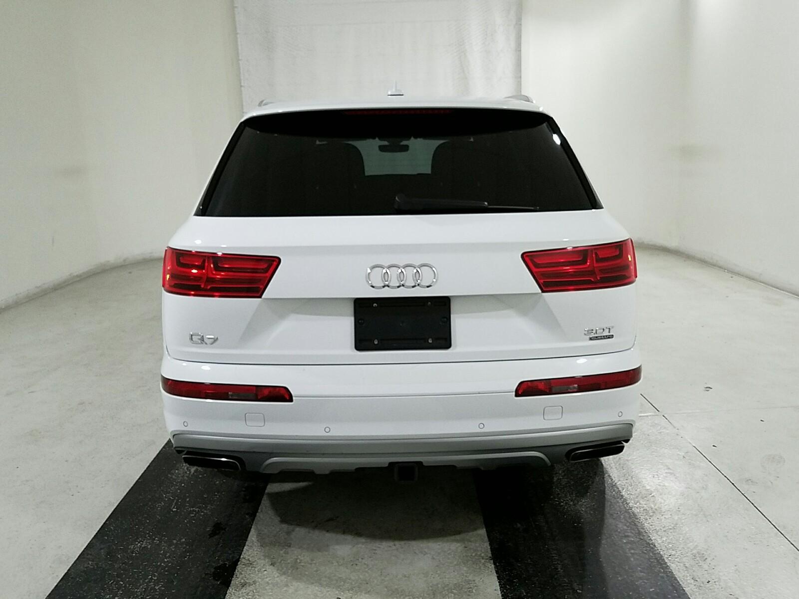 2017 Audi Q7 V6 PREMIUM +