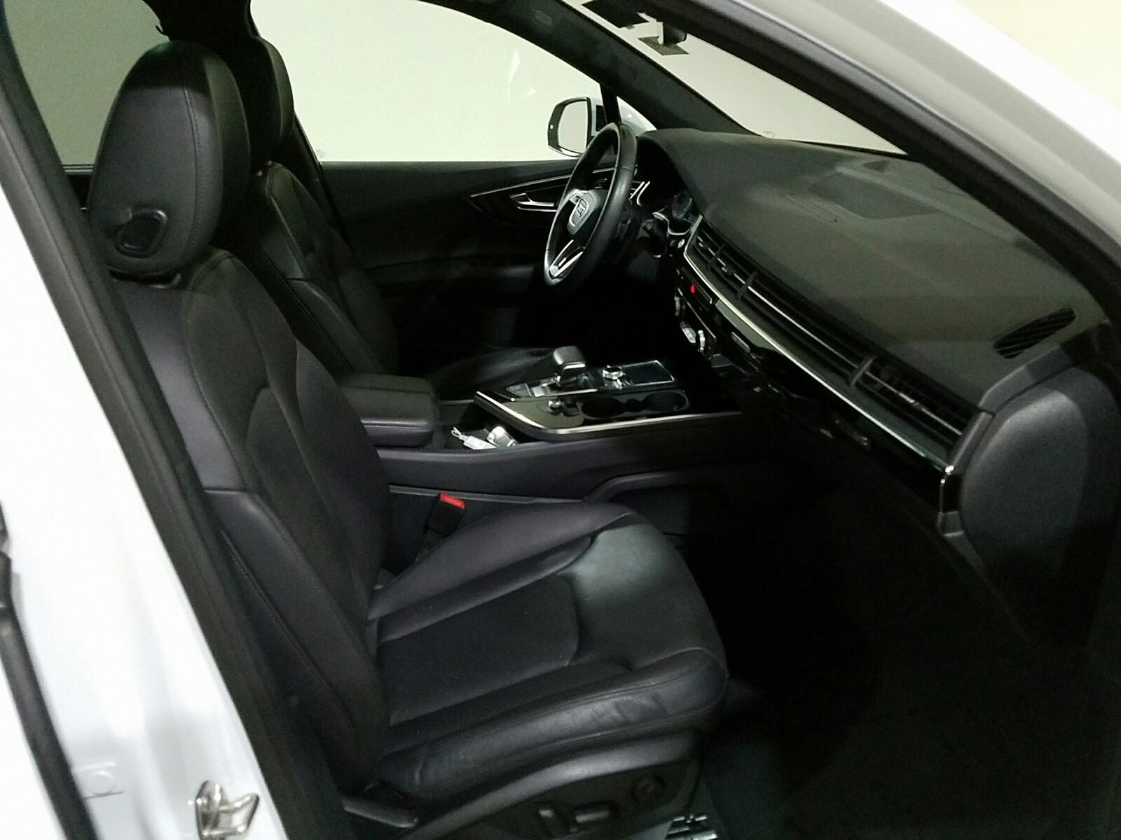 2017 Audi Q7 V6 PREMIUM +