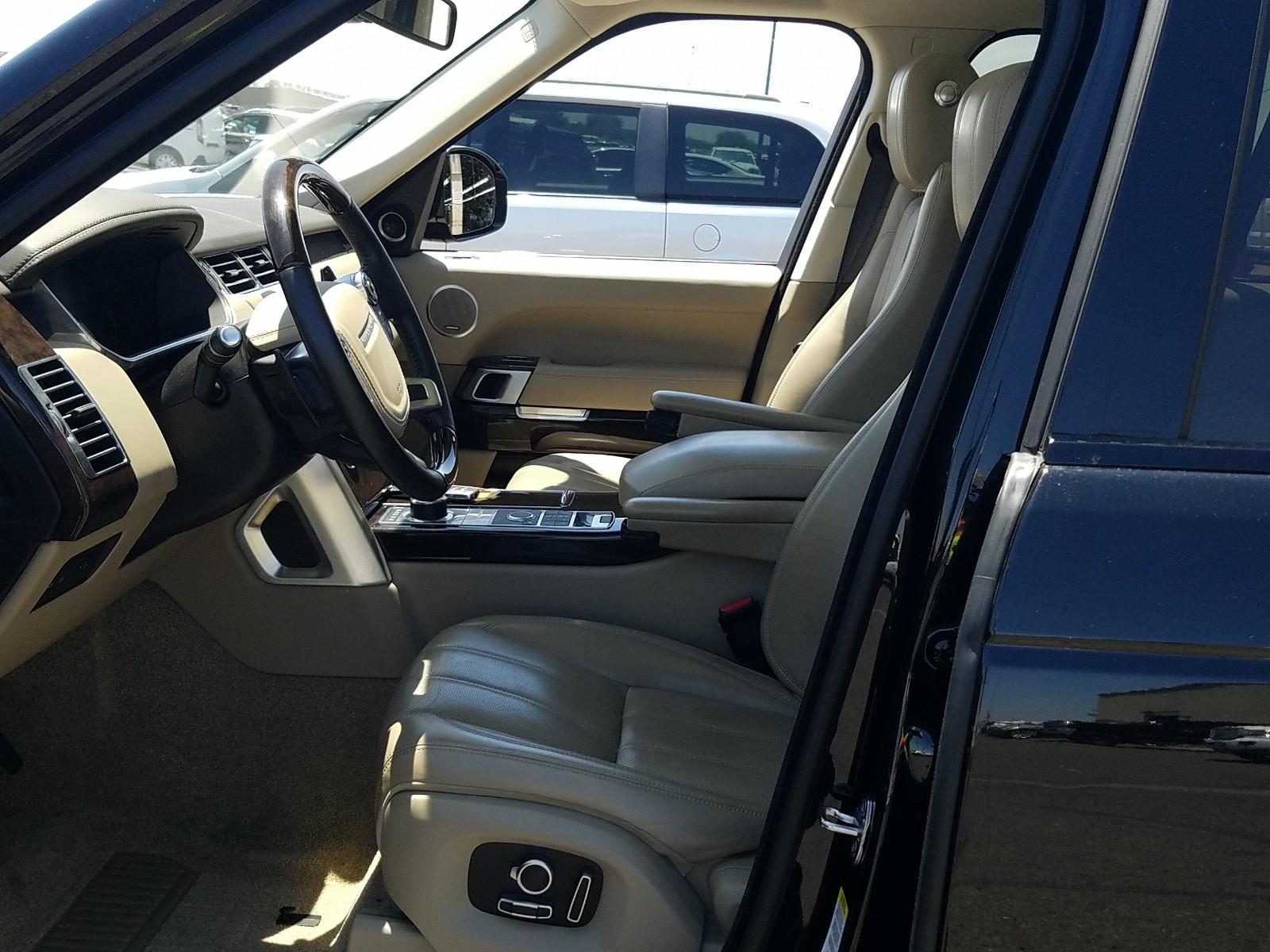 2016 Land Rover RANGE ROVER V6 HSE