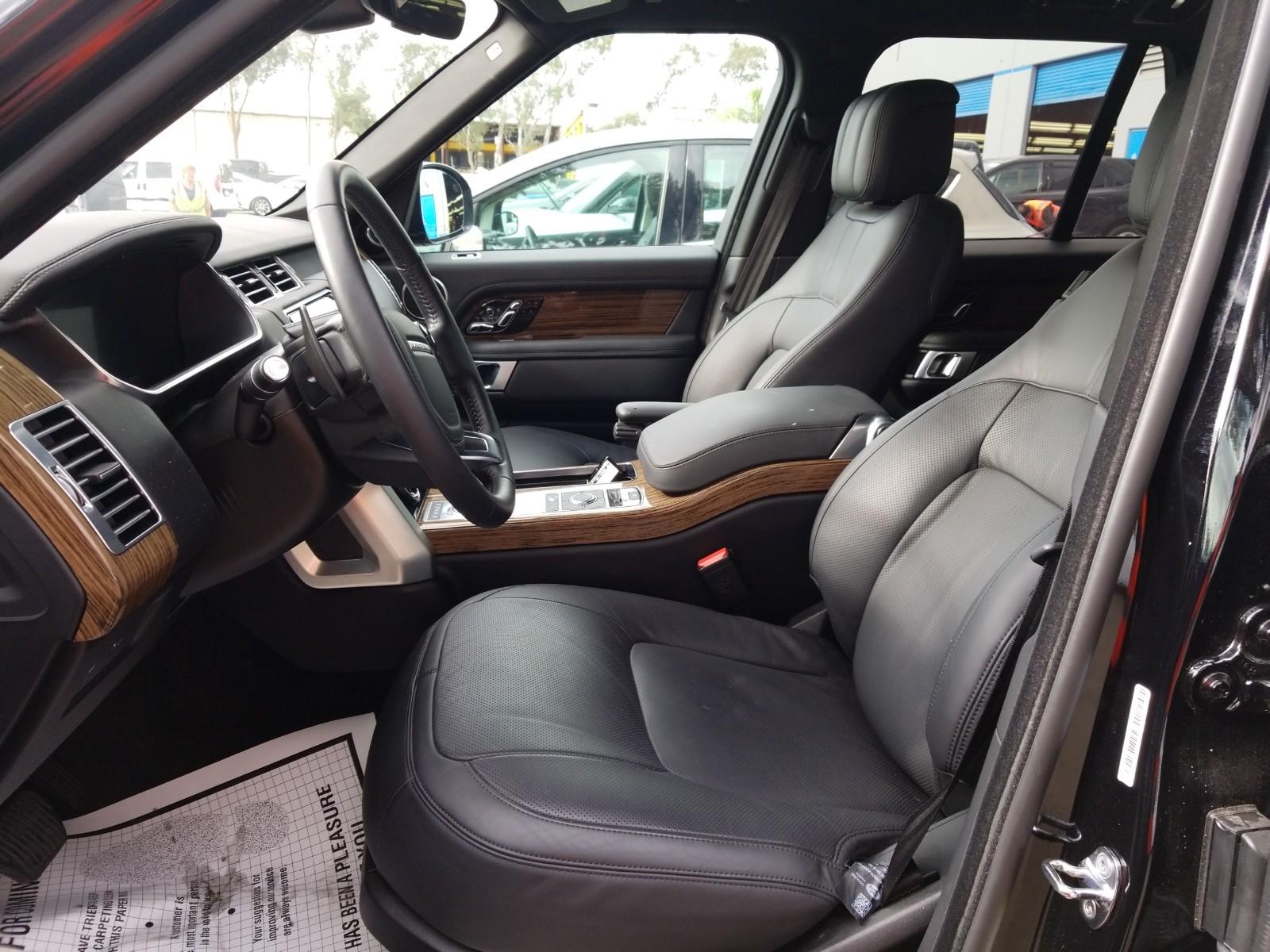 2019 Land Rover RANGE ROVER V6 HSE