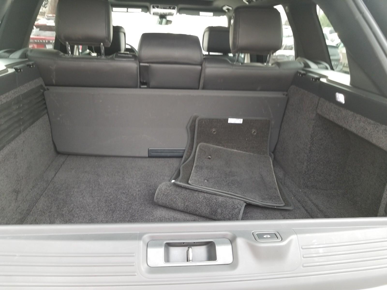 2019 Land Rover RANGE ROVER V6 HSE