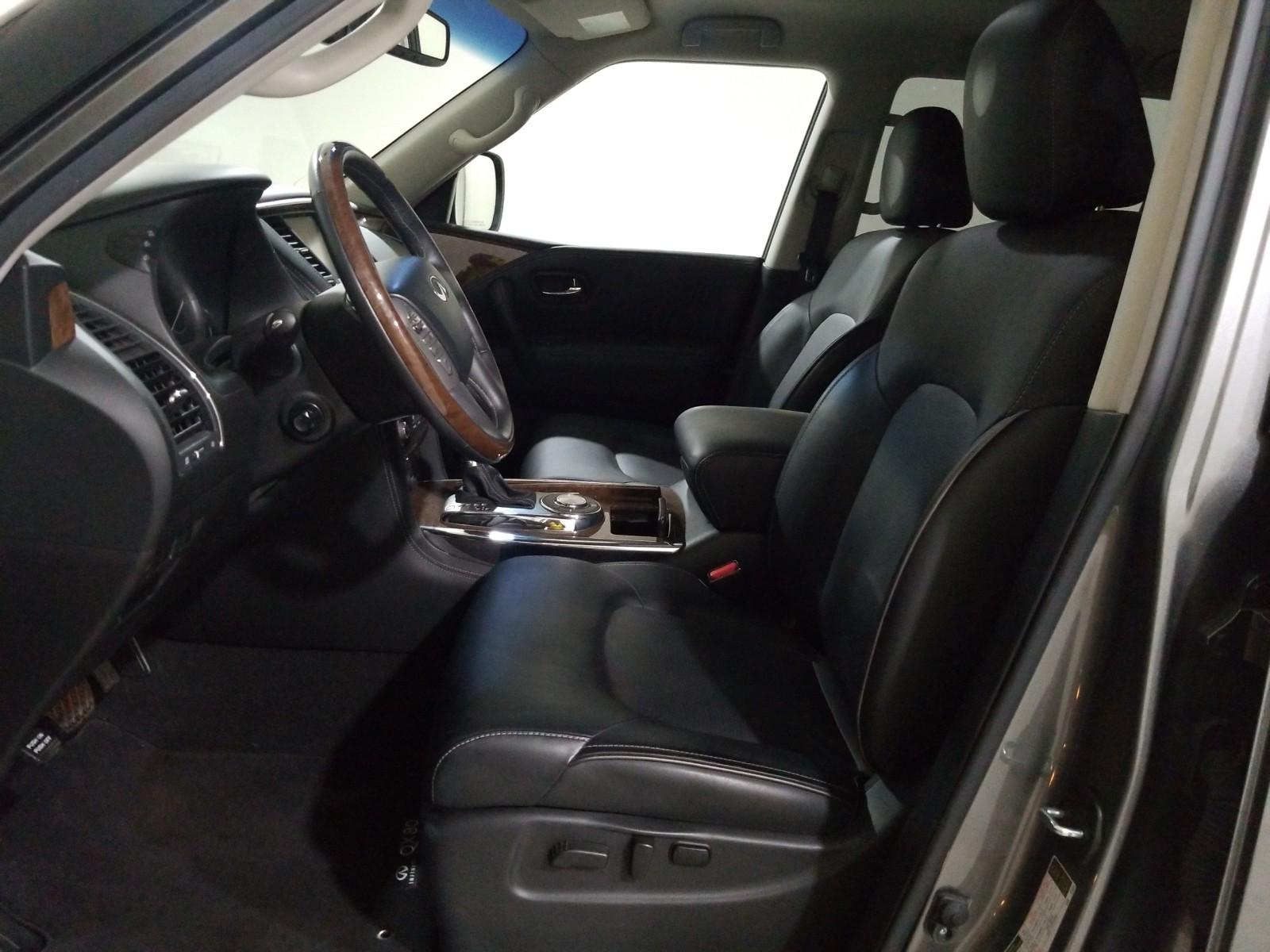 2017 Infiniti QX80 4X2