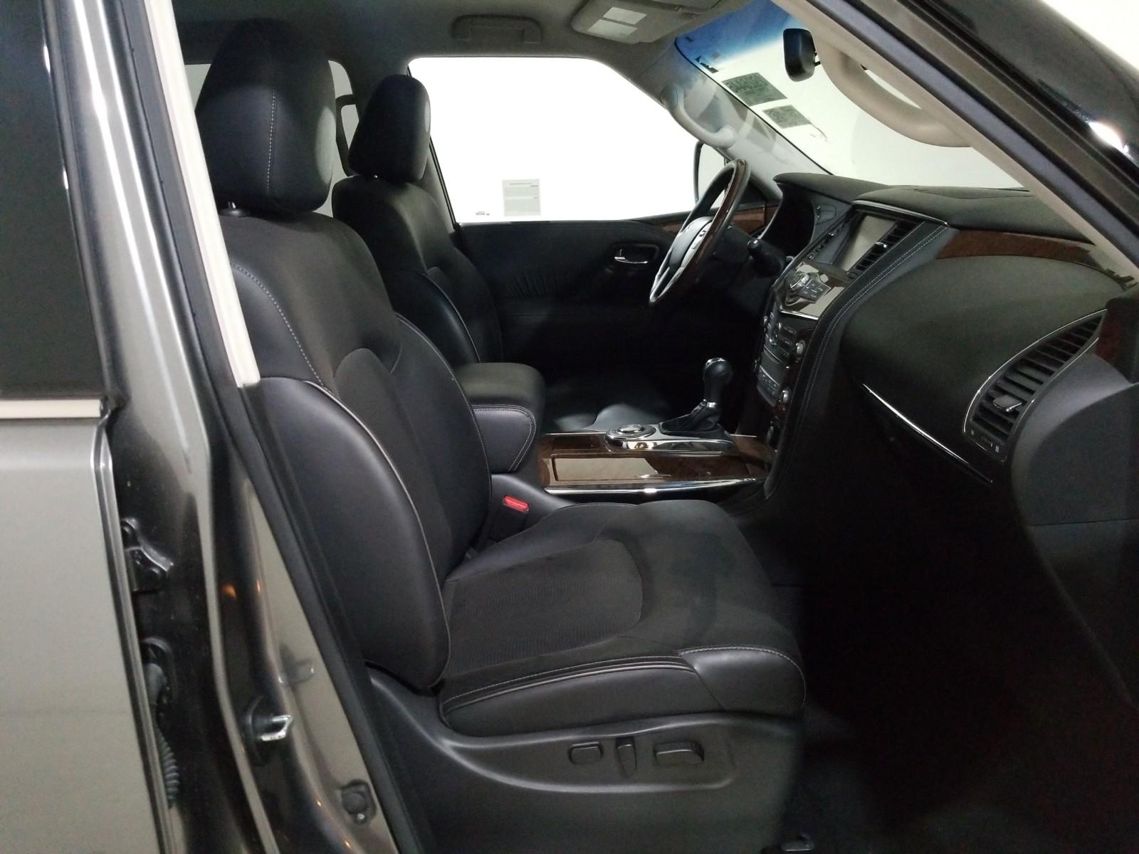 2017 Infiniti QX80 4X2