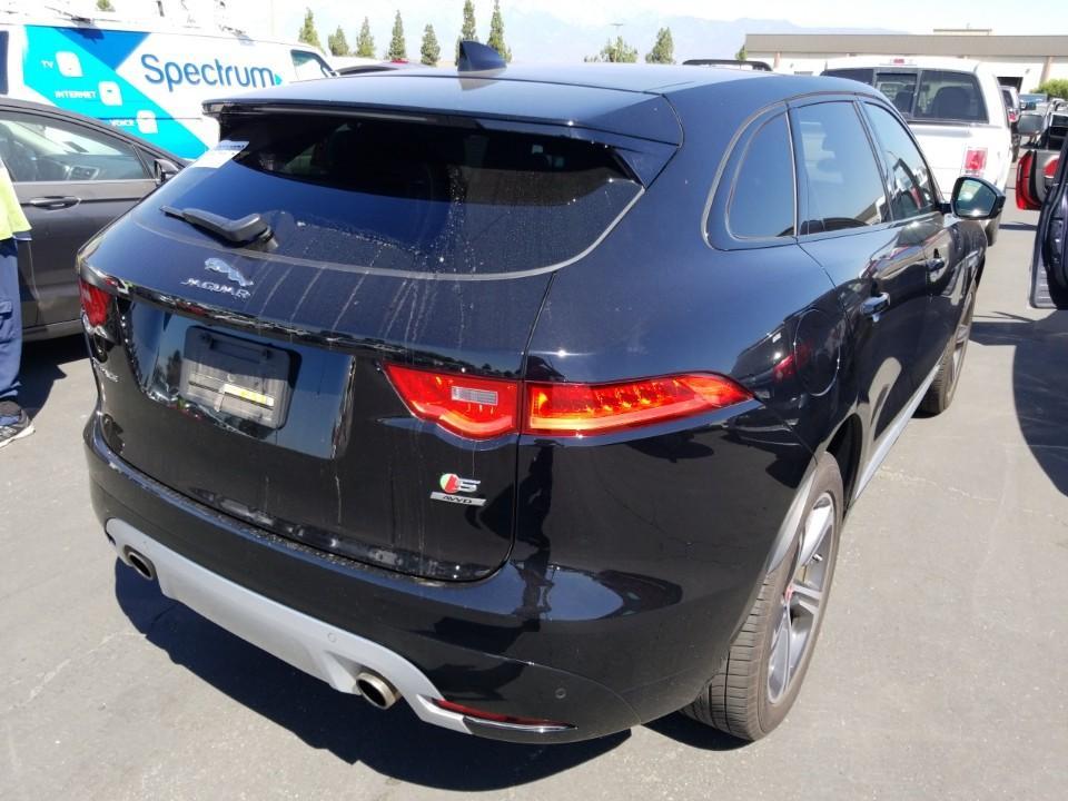 2019 Jaguar F-PACE V6 S