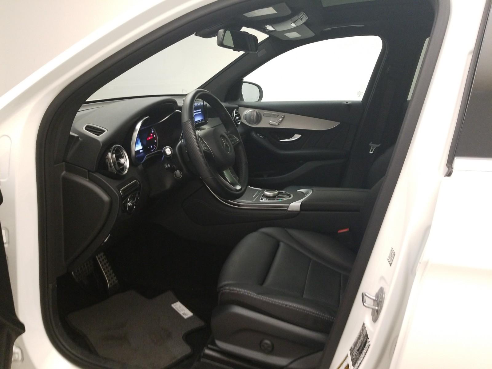 2019 Mercedes-Benz GLC300W4 GLC 300