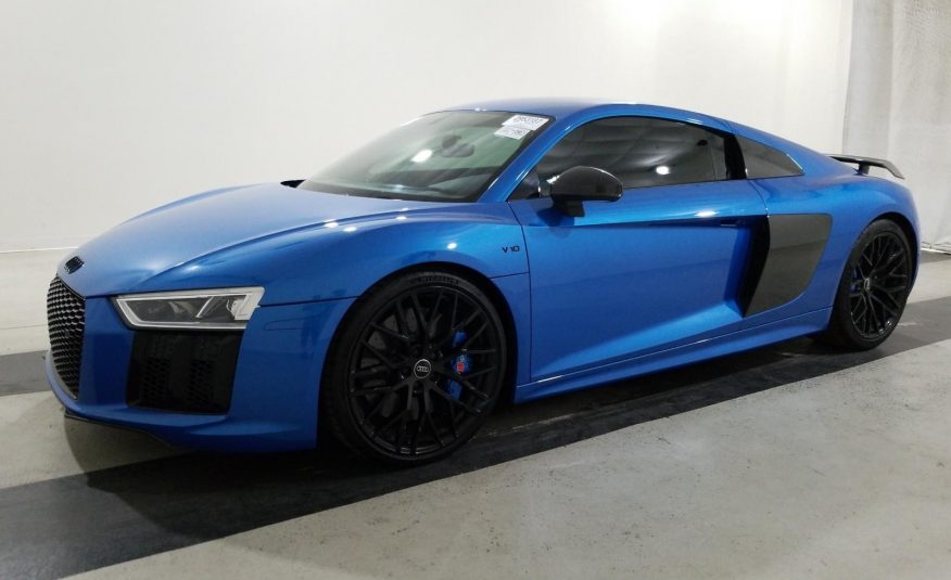 2017 Audi R8 V10 PLUS