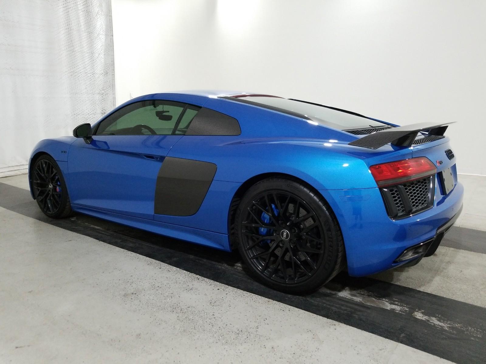 2017 Audi R8 V10 PLUS