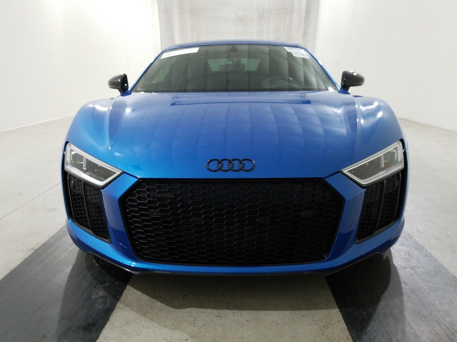 2017 Audi R8 V10 PLUS