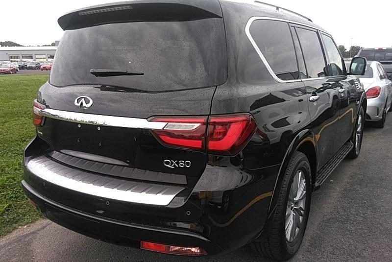 2019 Infiniti QX80 AWD LUXE