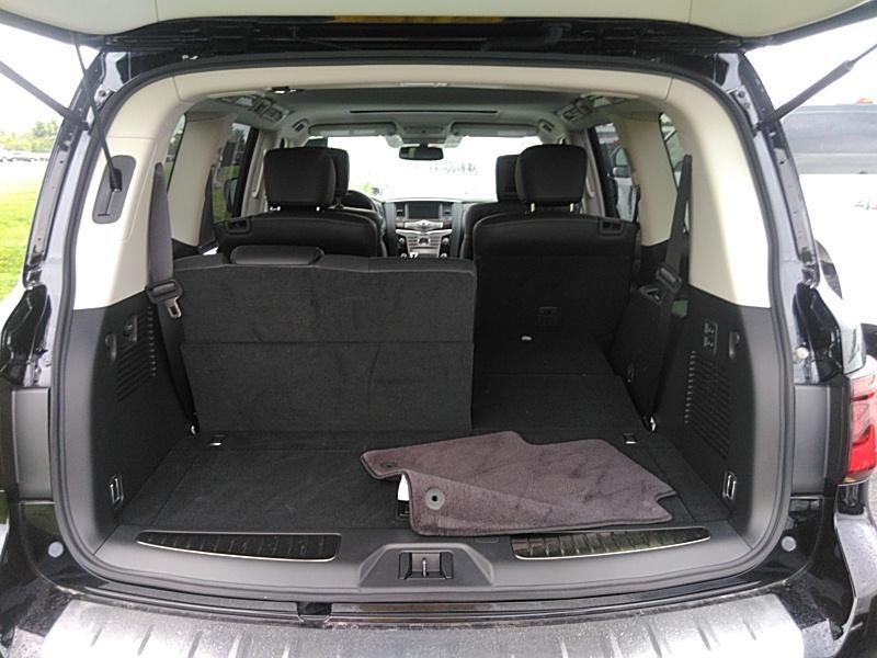 2019 Infiniti QX80 AWD LUXE