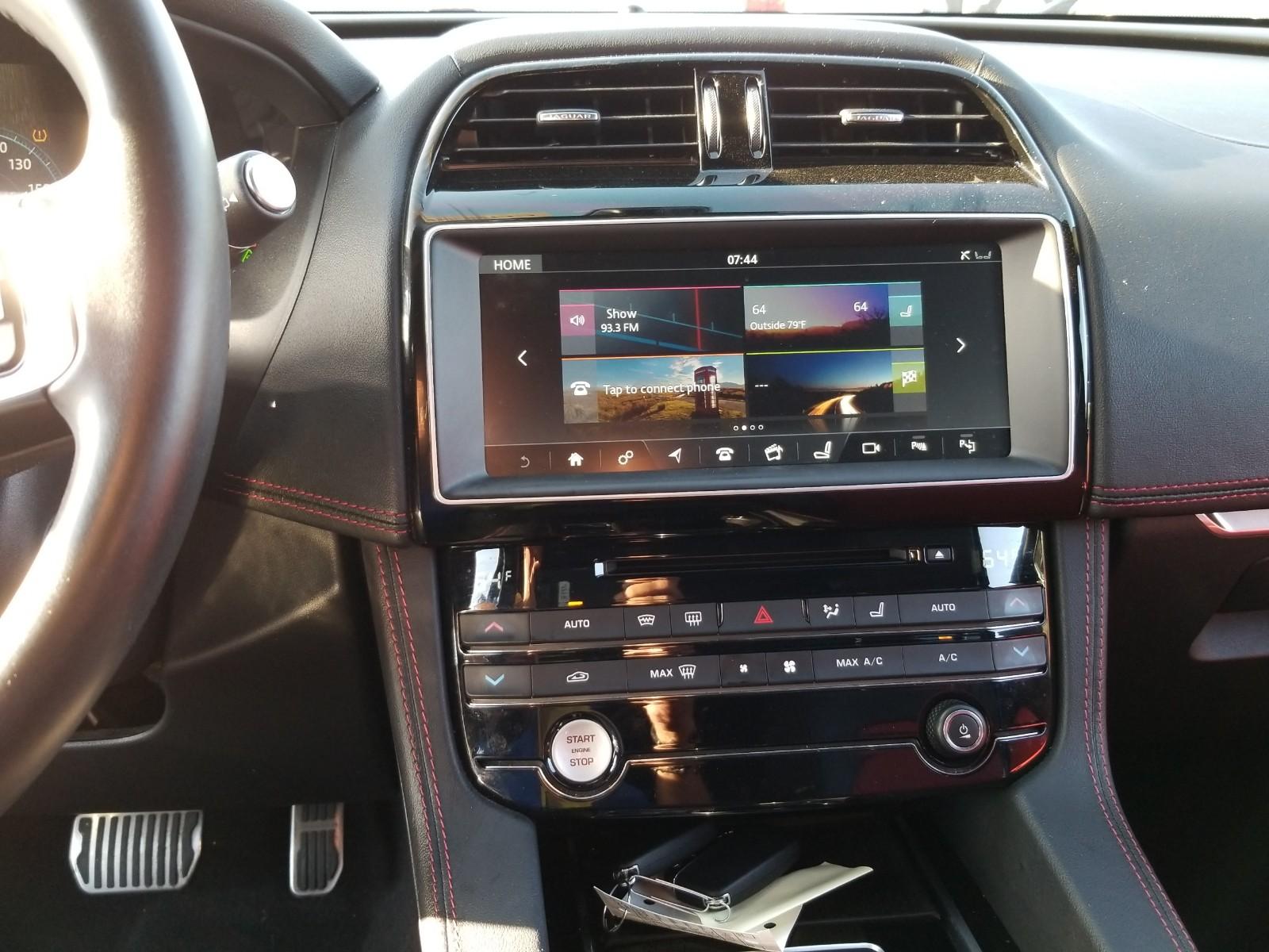 2017 Jaguar F-PACE V6 R-SPORT