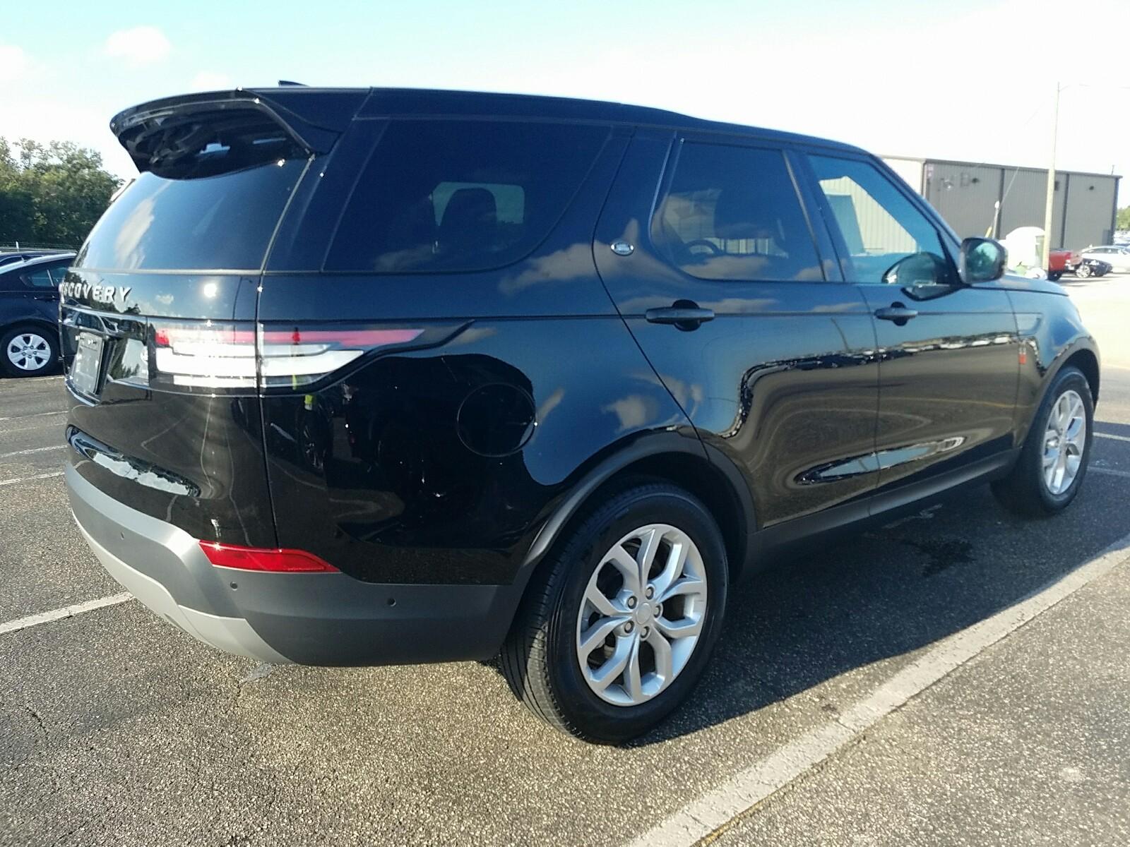 2019 Land Rover DISCOVERY SE
