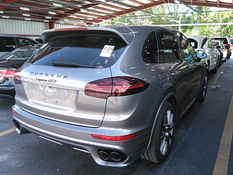 2016 Porsche CAYENNE V6 GTS