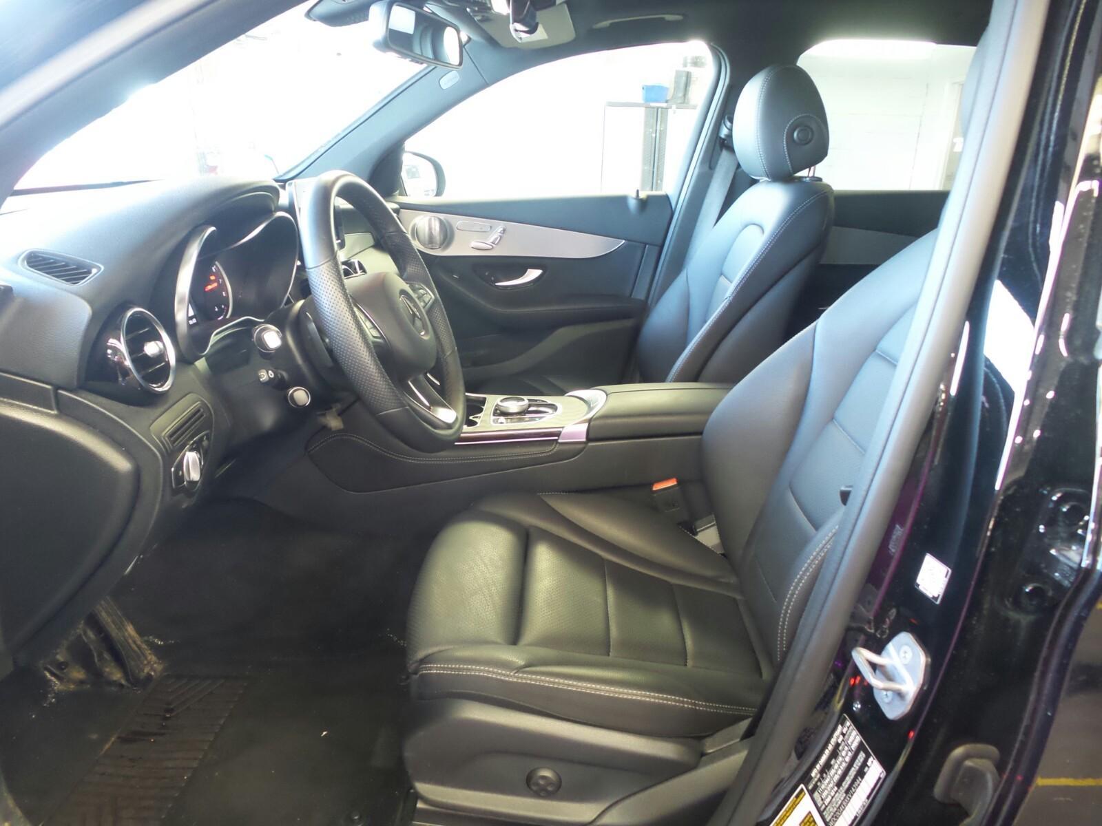 2019 Mercedes-Benz GLC300W4 GLC 300