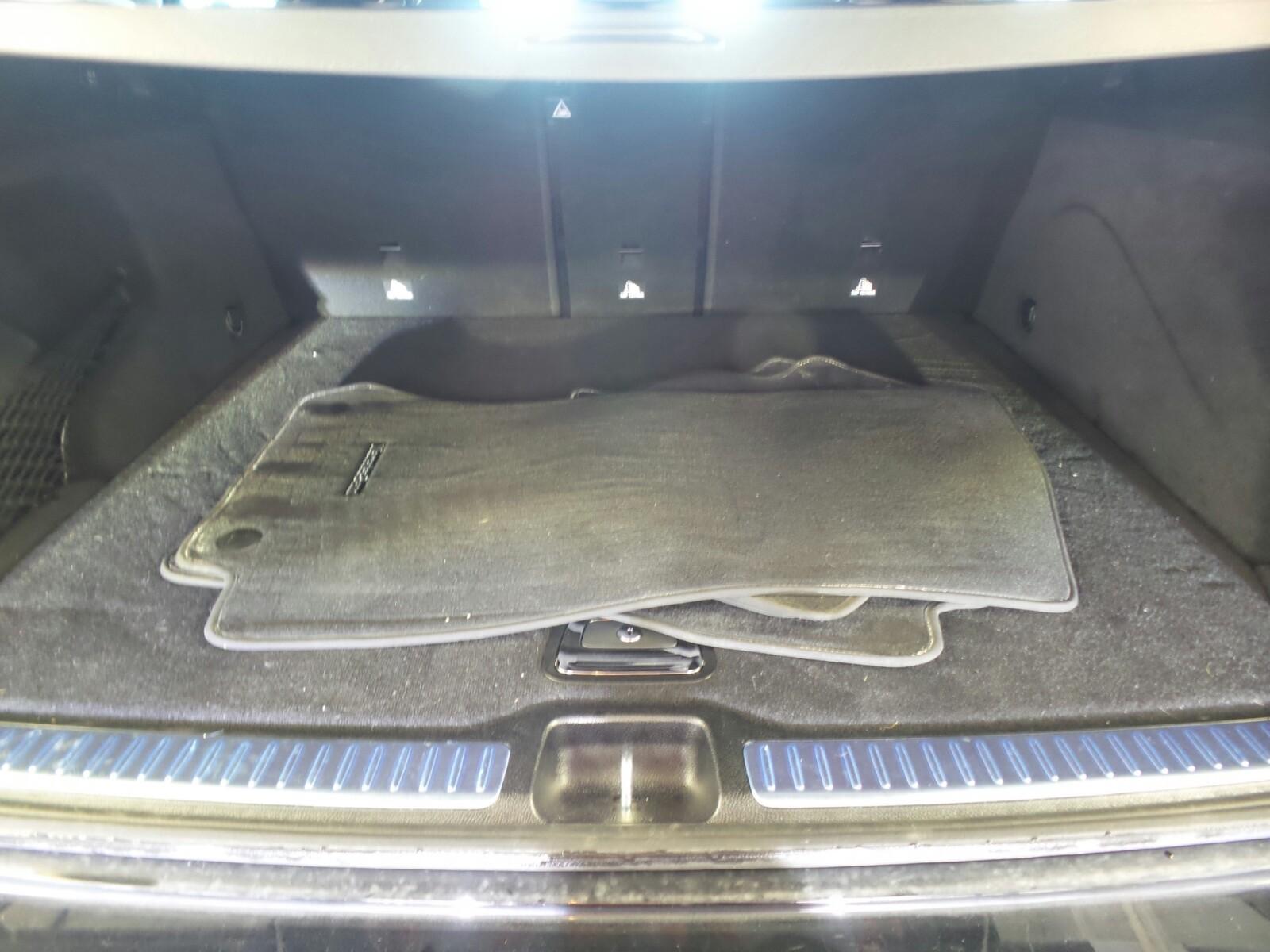 2019 Mercedes-Benz GLC300W4 GLC 300