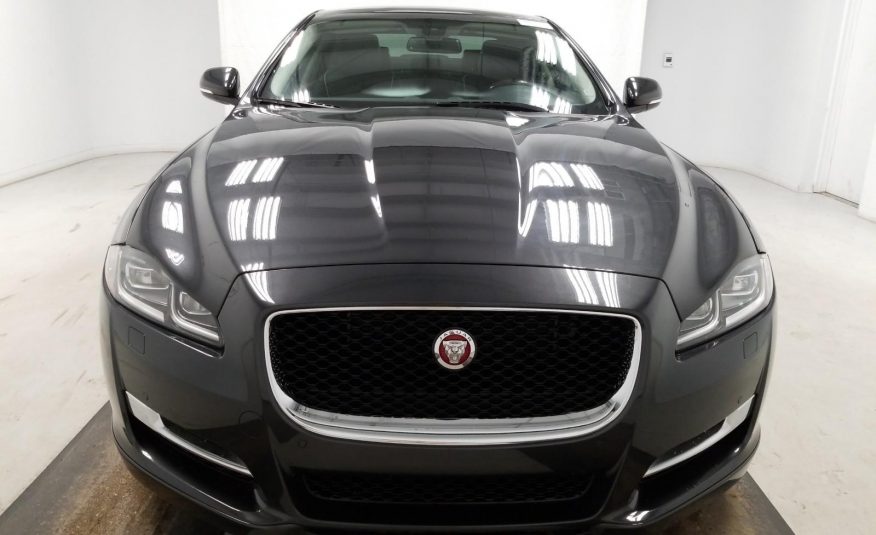 2016 Jaguar XJ 4X2 V8 SUPERCHARG