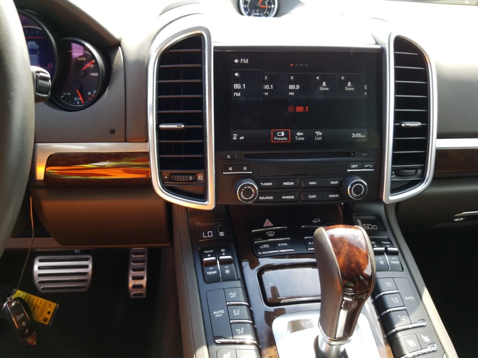 2017 Porsche CAYENNE V6 S