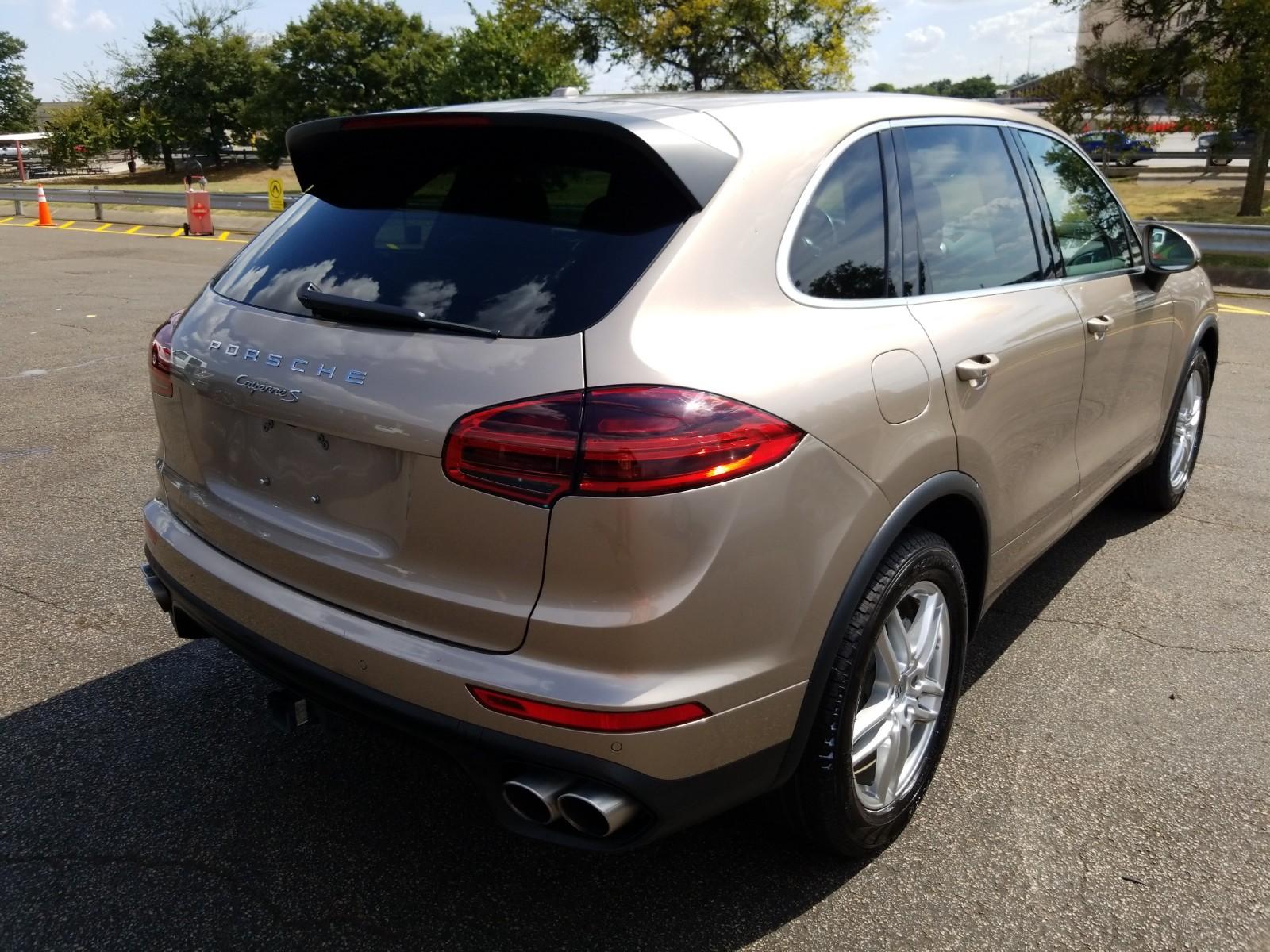 2017 Porsche CAYENNE V6 S