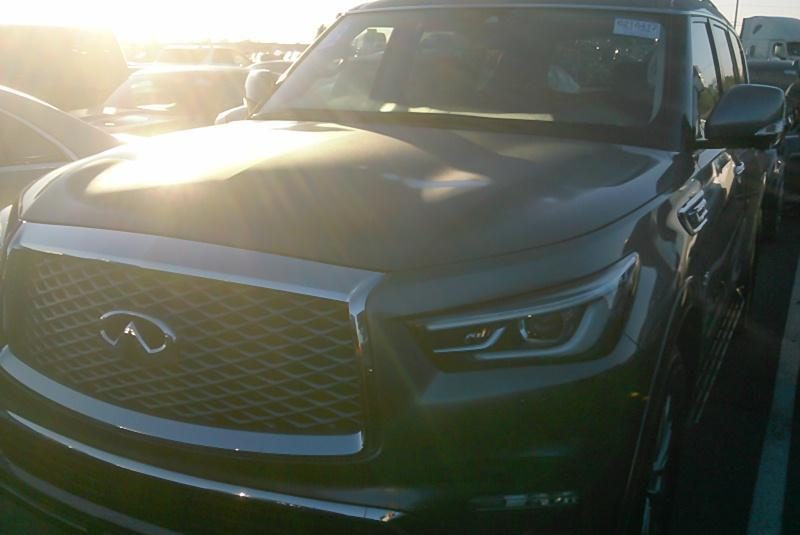 2019 Infiniti QX80 AWD LUXE