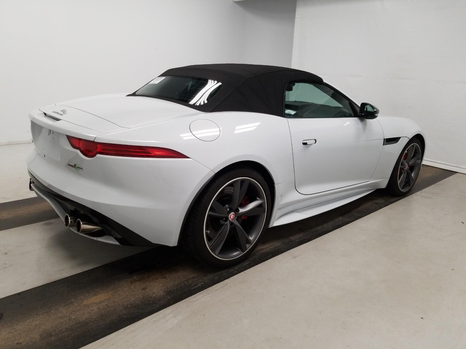 2016 Jaguar F-TYPE AWD V8 R