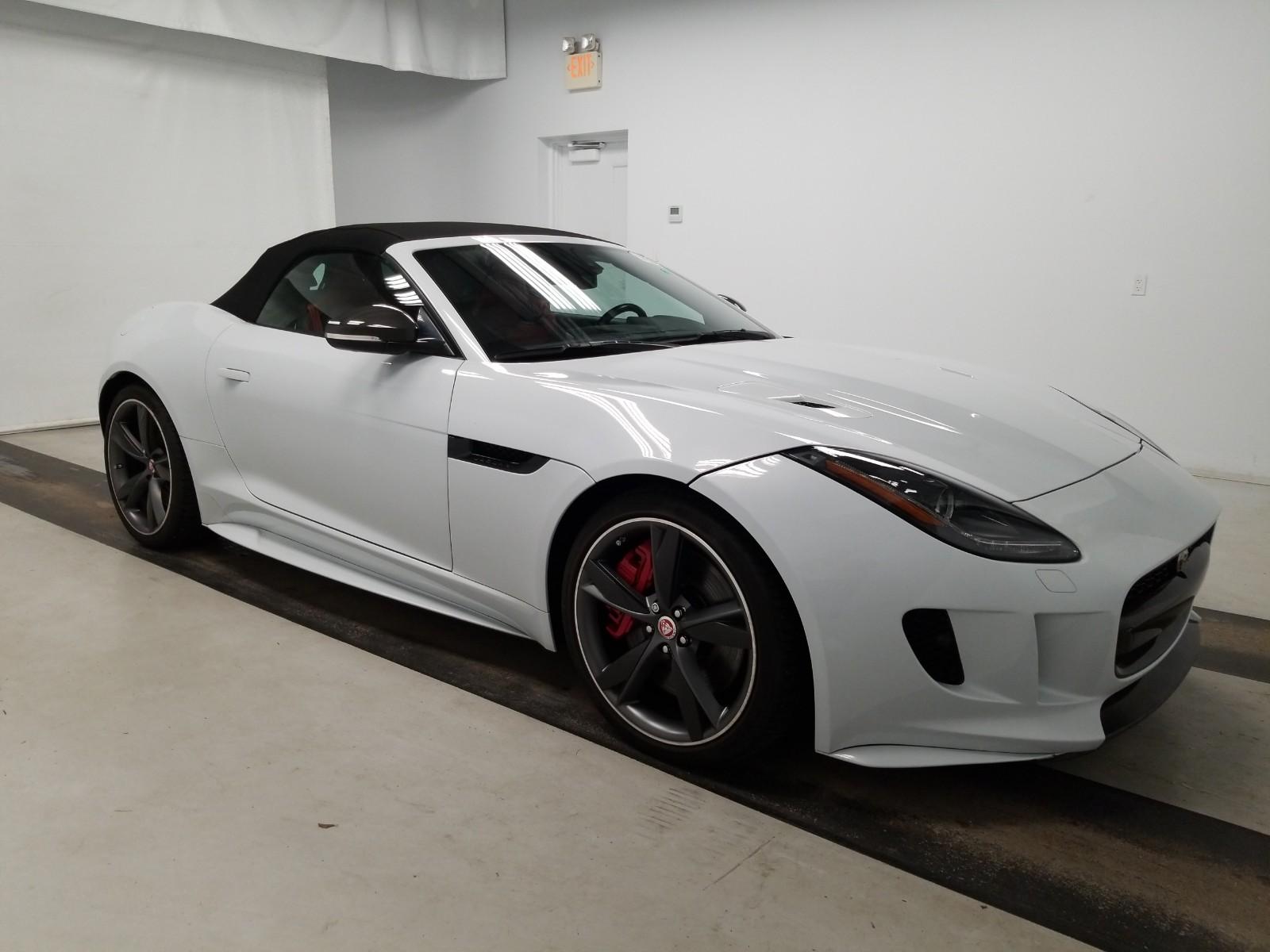 2016 Jaguar F-TYPE AWD V8 R