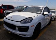 2017 Porsche CAYENNE V6 GTS