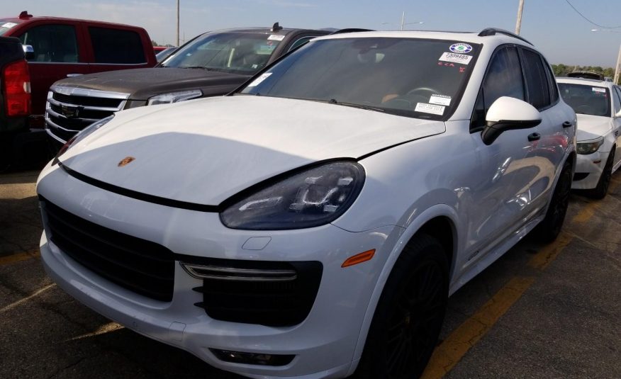 2017 Porsche CAYENNE V6 GTS