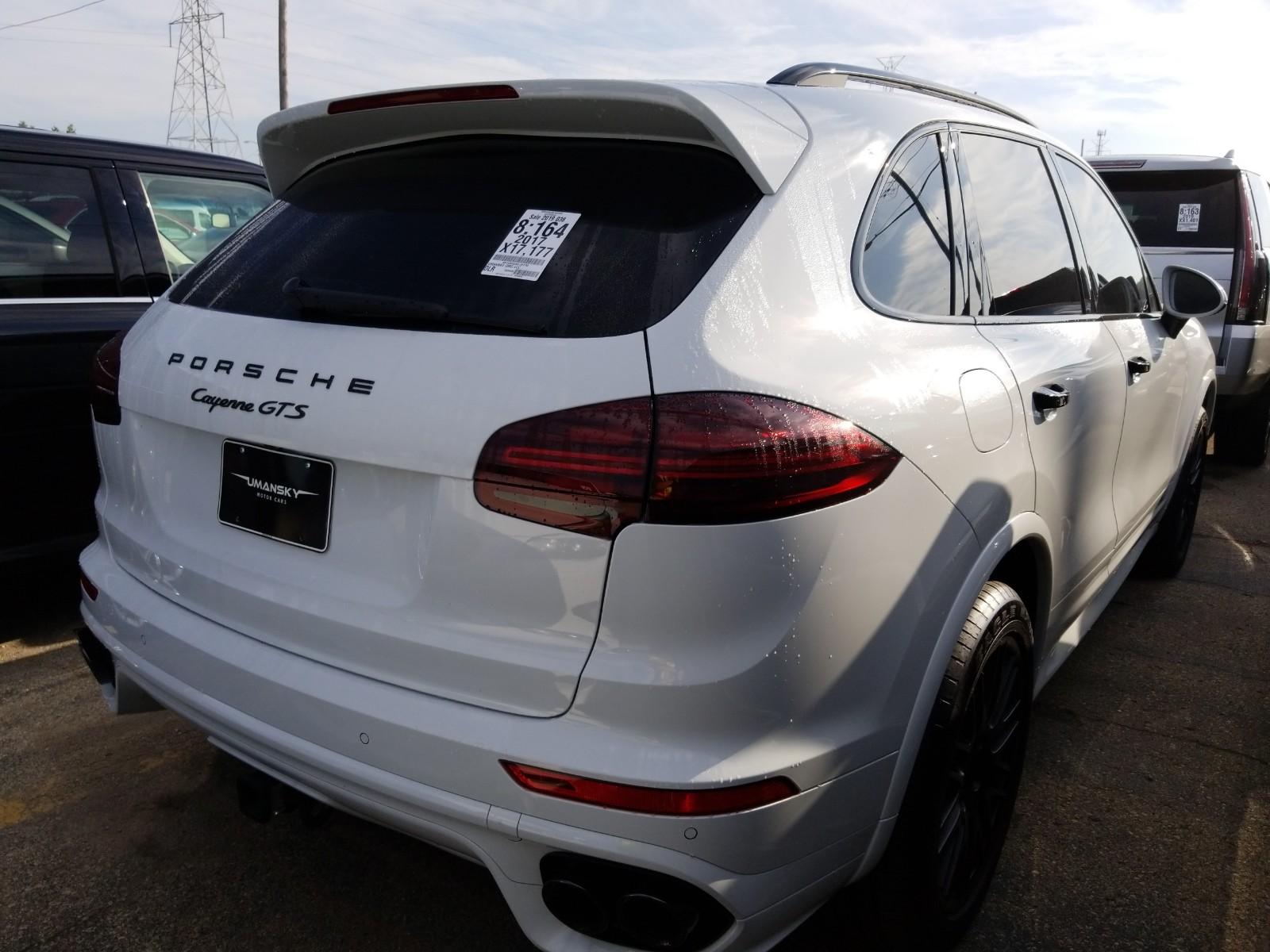 2017 Porsche CAYENNE V6 GTS