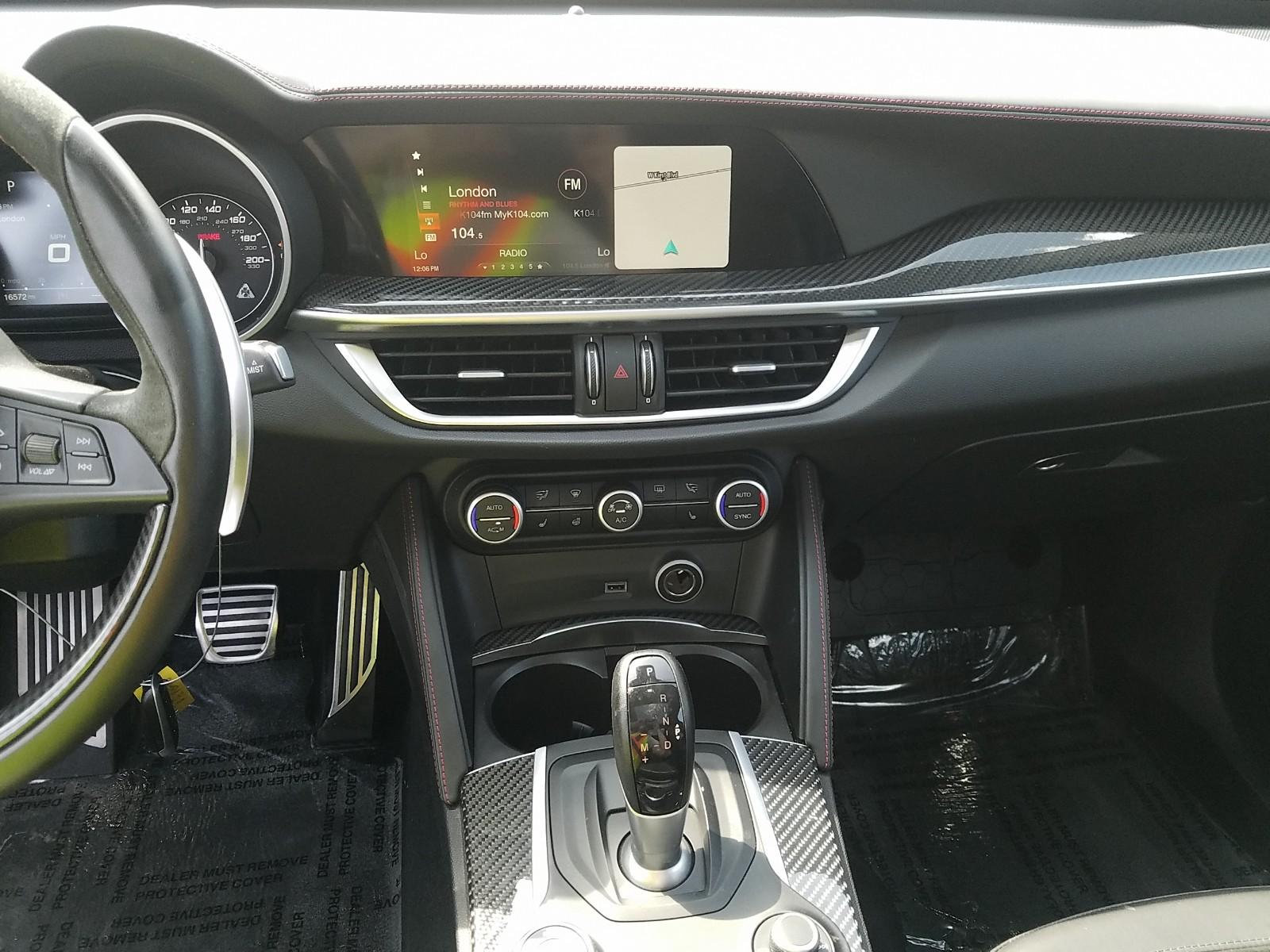 2018 Alfa Romeo STELVIO QUAD