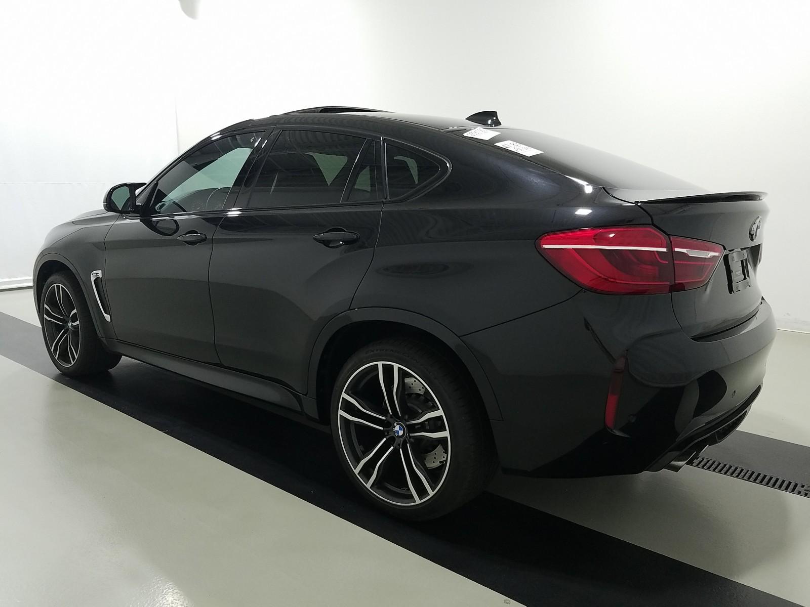 2016 BMW X6 M