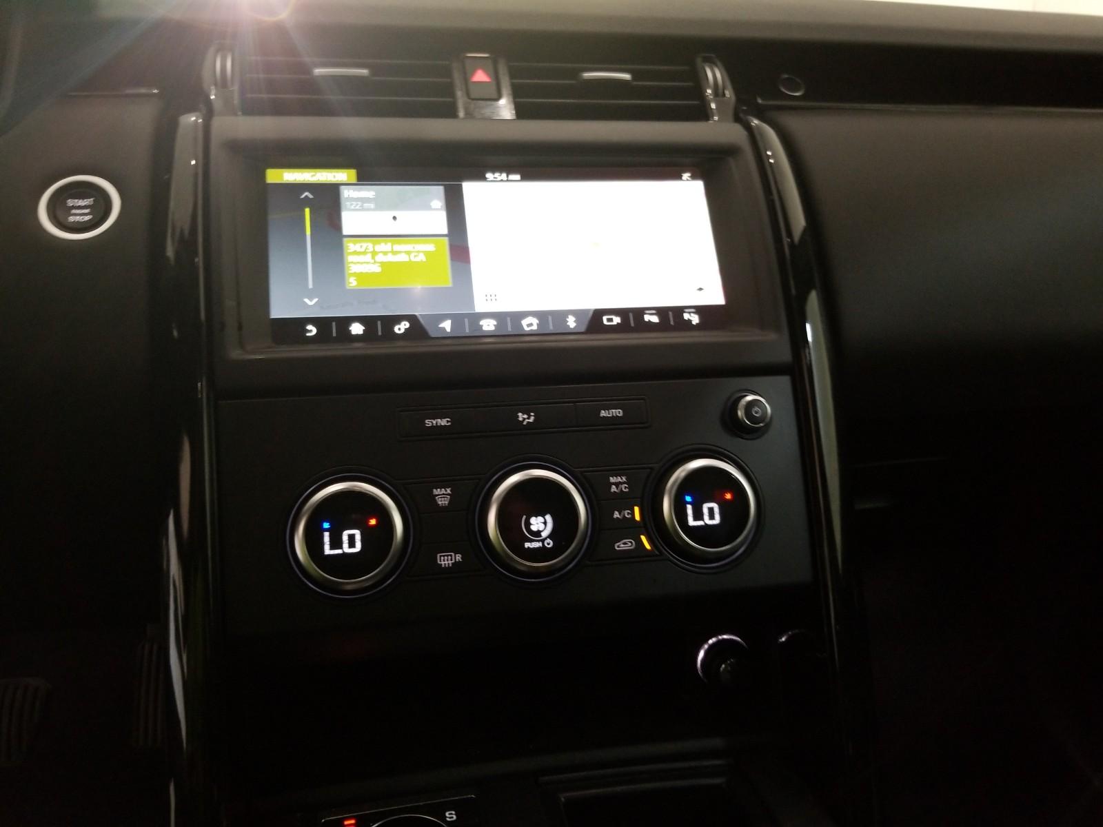 2019 Land Rover DISCOVERY SE