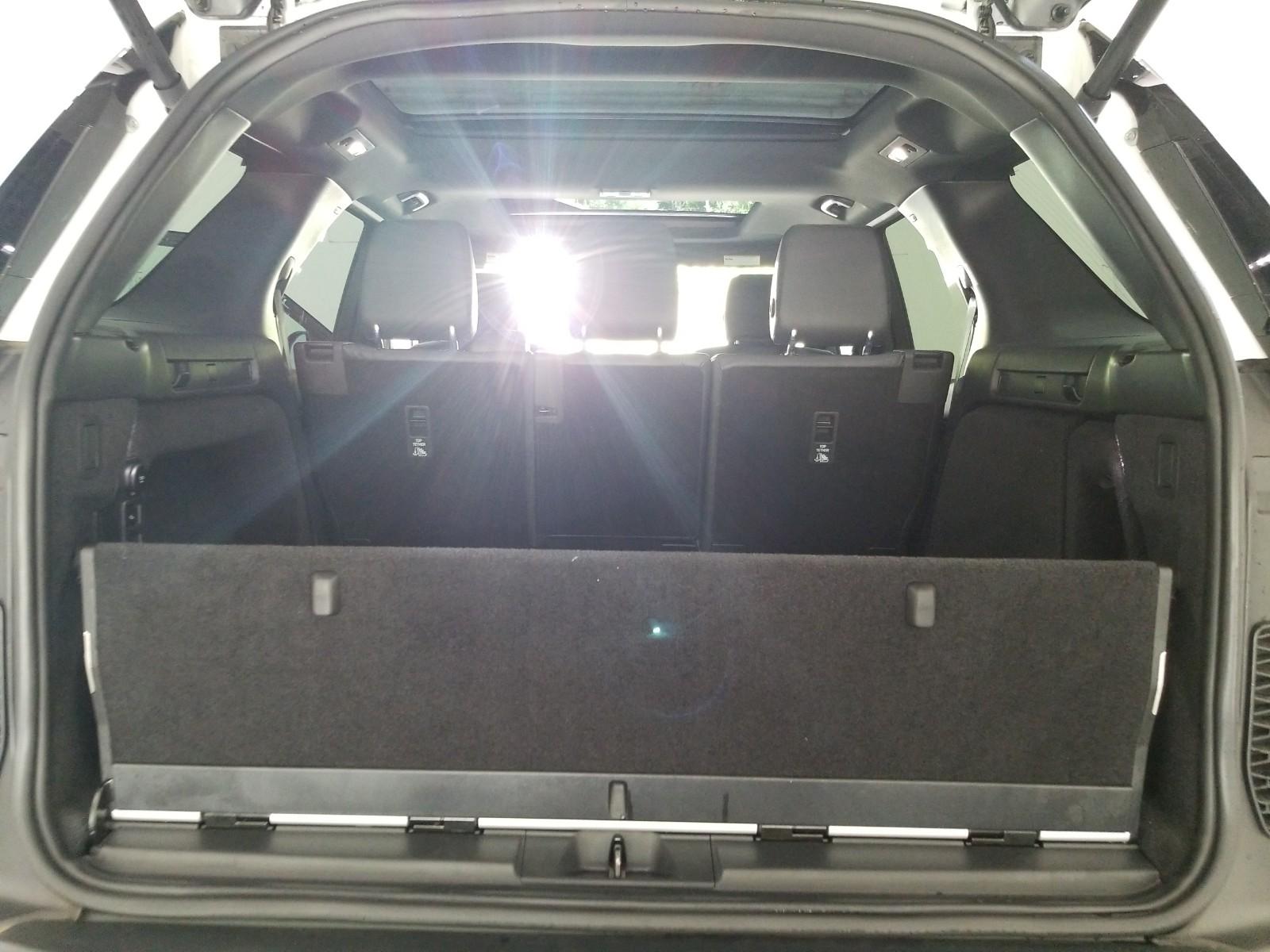 2019 Land Rover DISCOVERY SE