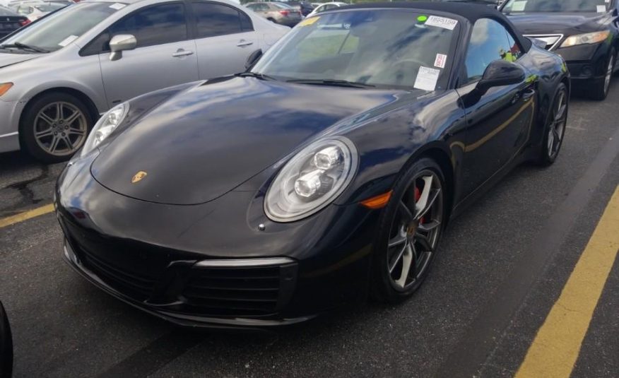 2017 Porsche 911 4X2 6C CARRERA