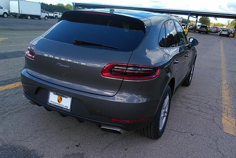 2018 Porsche MACAN 4C