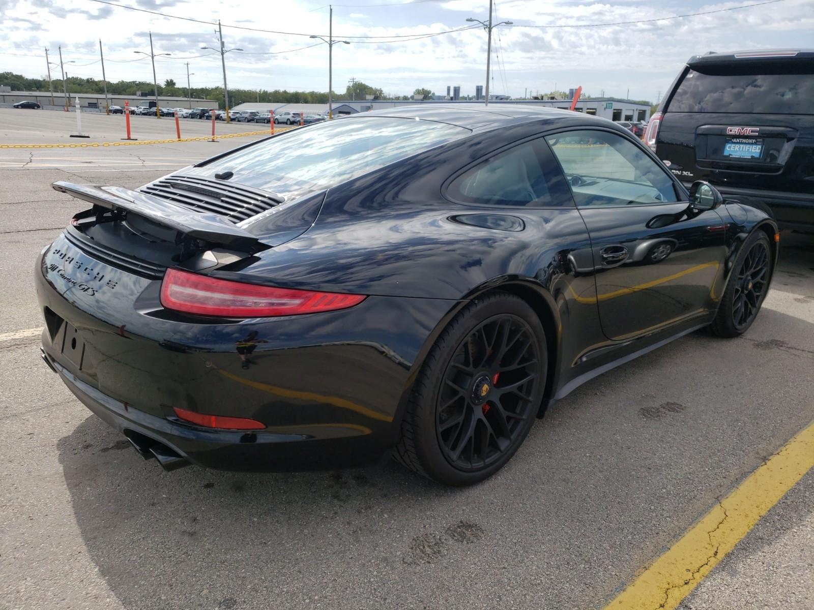2016 Porsche 911 4X2 6C 2WD GTS