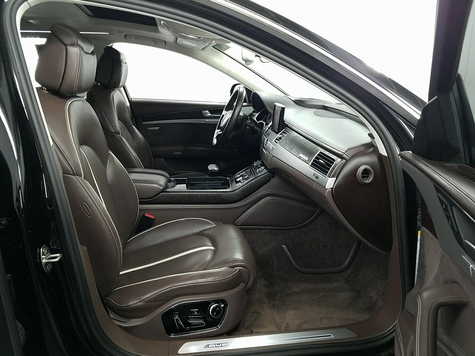 2017 Audi A8 L V8 SPORT