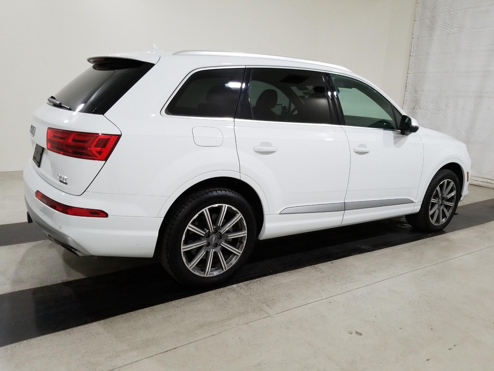 2017 Audi Q7 V6 PREMIUM +