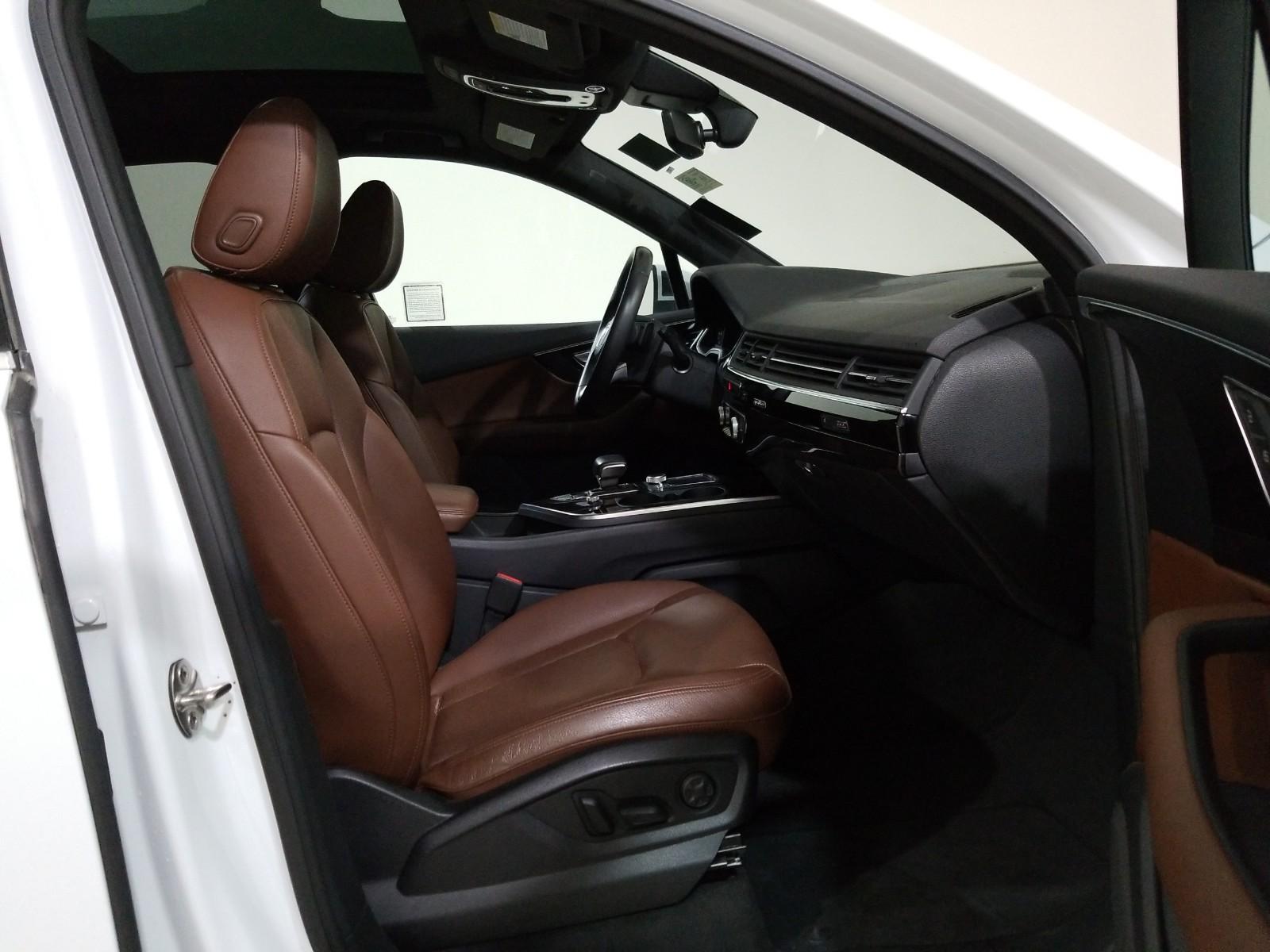 2017 Audi Q7 V6 PREMIUM +