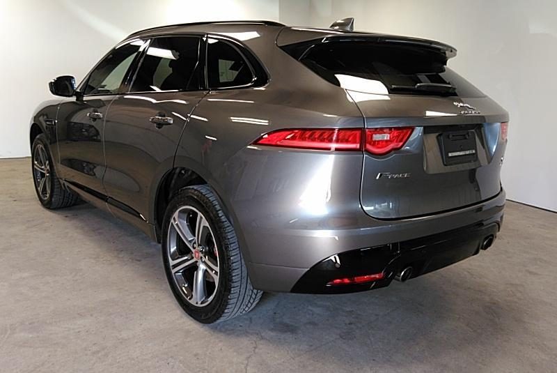 2017 Jaguar F-PACE V6 S