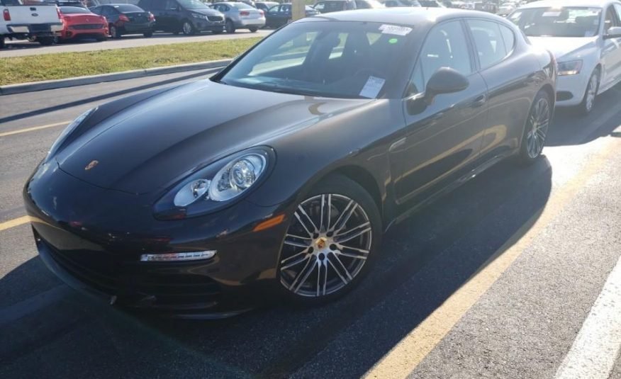 2016 Porsche PANAMERA 4X2 V6 2WD