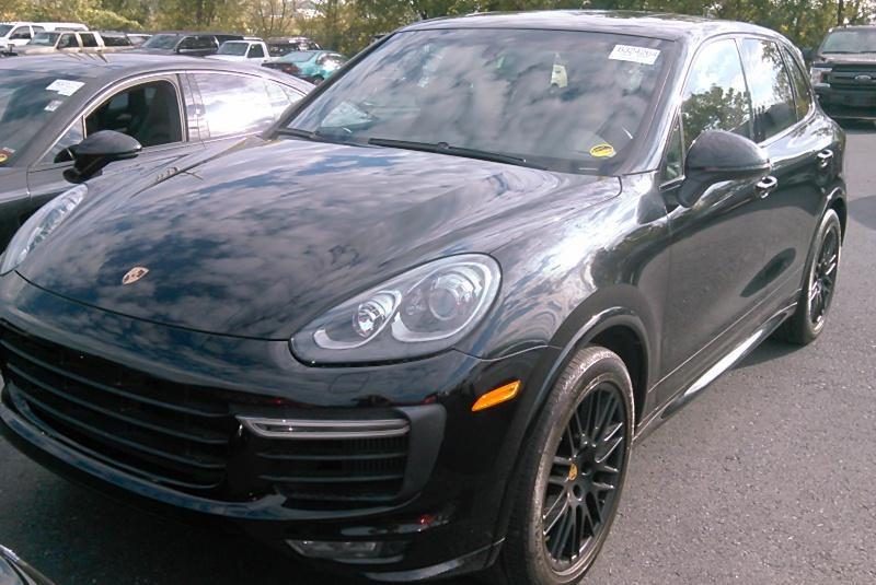 2016 Porsche CAYENNE V6 GTS