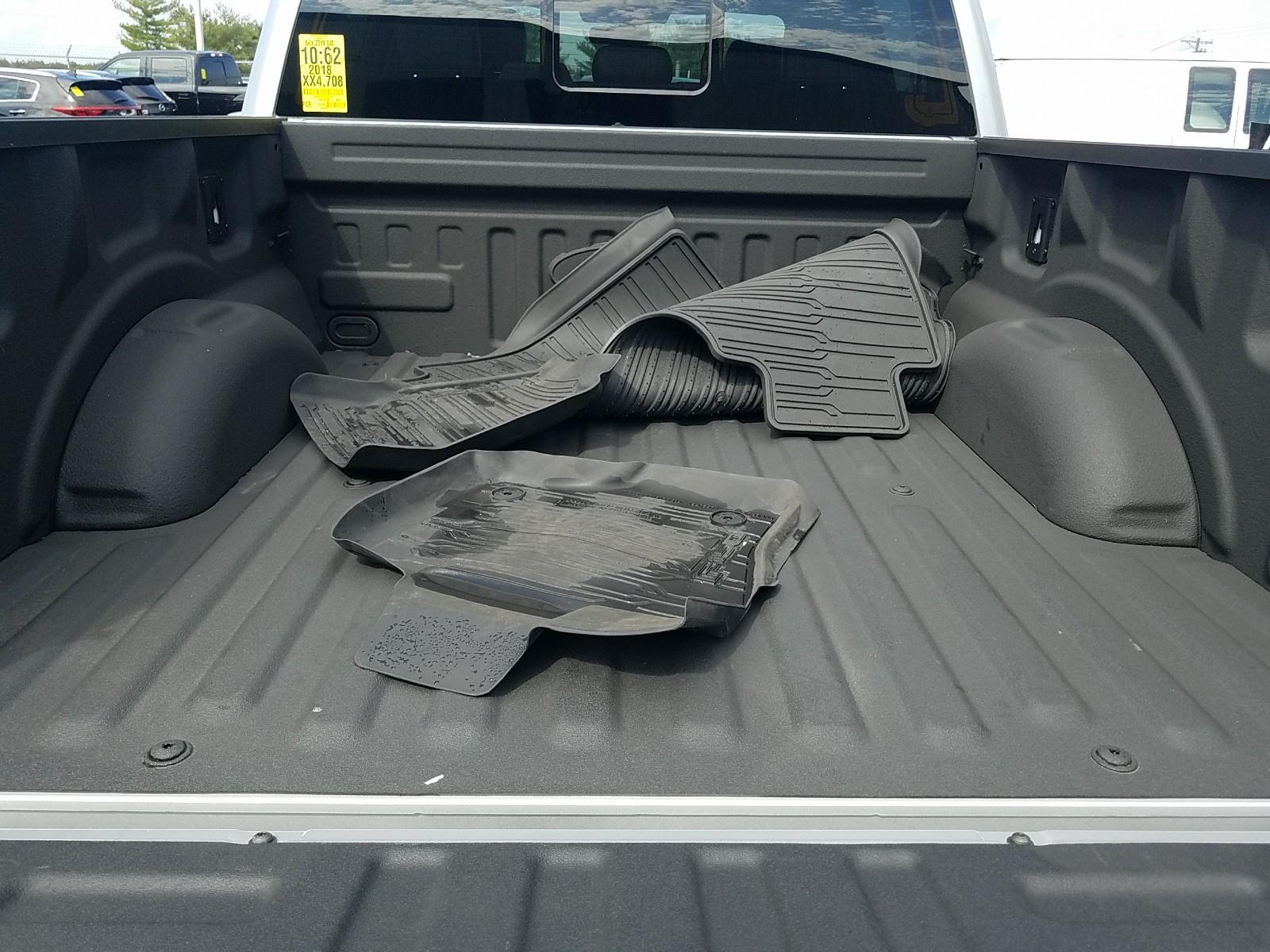 2018 Ford F150 4X4 CR LARIAT