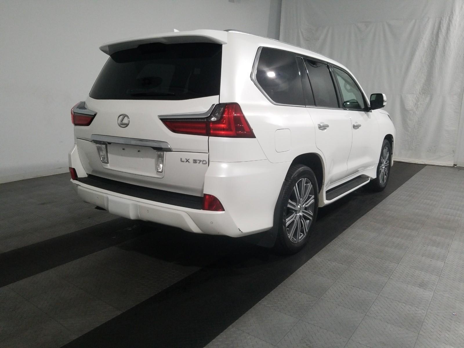 2016 Lexus LX 570