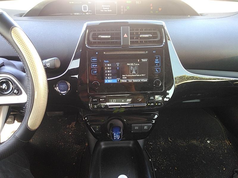 2017 Toyota PRIUS TWO