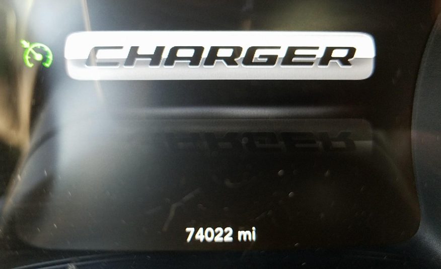 2015 Dodge CHARGER 4X2 V6 SE