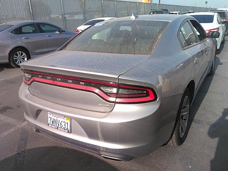2017 Dodge CHARGER 4X2 V6 SXT